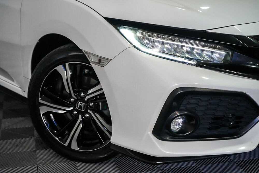 Honda Civic image 2