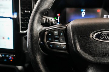 https://vehicle-cdn.autoleague.cloud/17009_11018590_12.jpg