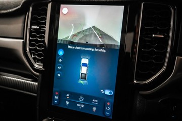 https://vehicle-cdn.autoleague.cloud/17009_11018590_15.jpg