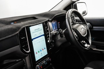 https://vehicle-cdn.autoleague.cloud/17009_11018590_19.jpg