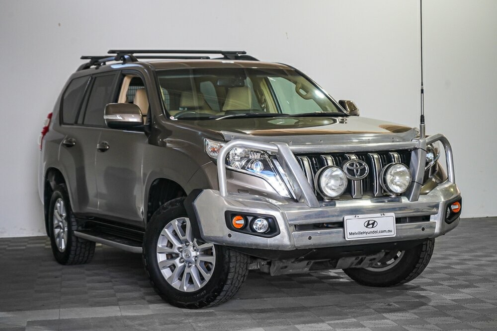 Toyota Landcruiser Prado image 1