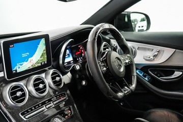 https://vehicle-cdn.autoleague.cloud/17009_11018610_18.jpg