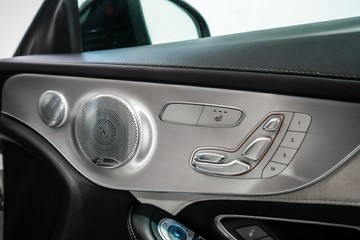 https://vehicle-cdn.autoleague.cloud/17009_11018610_24.jpg