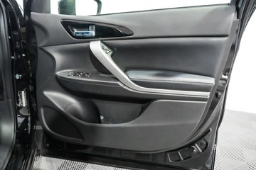 https://vehicle-cdn.autoleague.cloud/17009_11018620_22.jpg