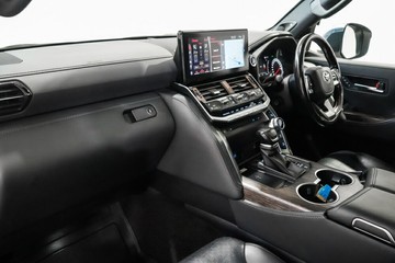 https://vehicle-cdn.autoleague.cloud/17009_11018622_10.jpg