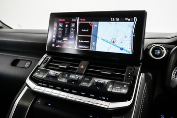 https://vehicle-cdn.autoleague.cloud/17009_11018622_16.jpg