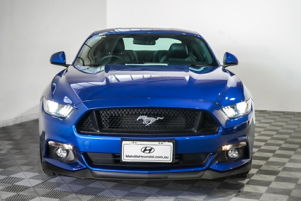 Ford Mustang image 3