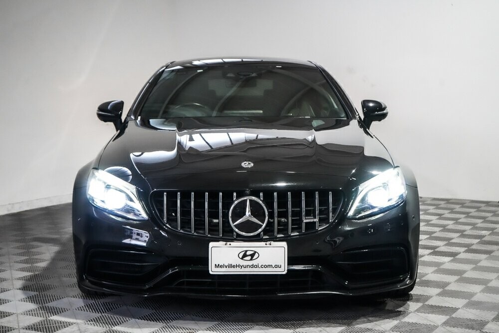 Mercedes Benz C-class image 3