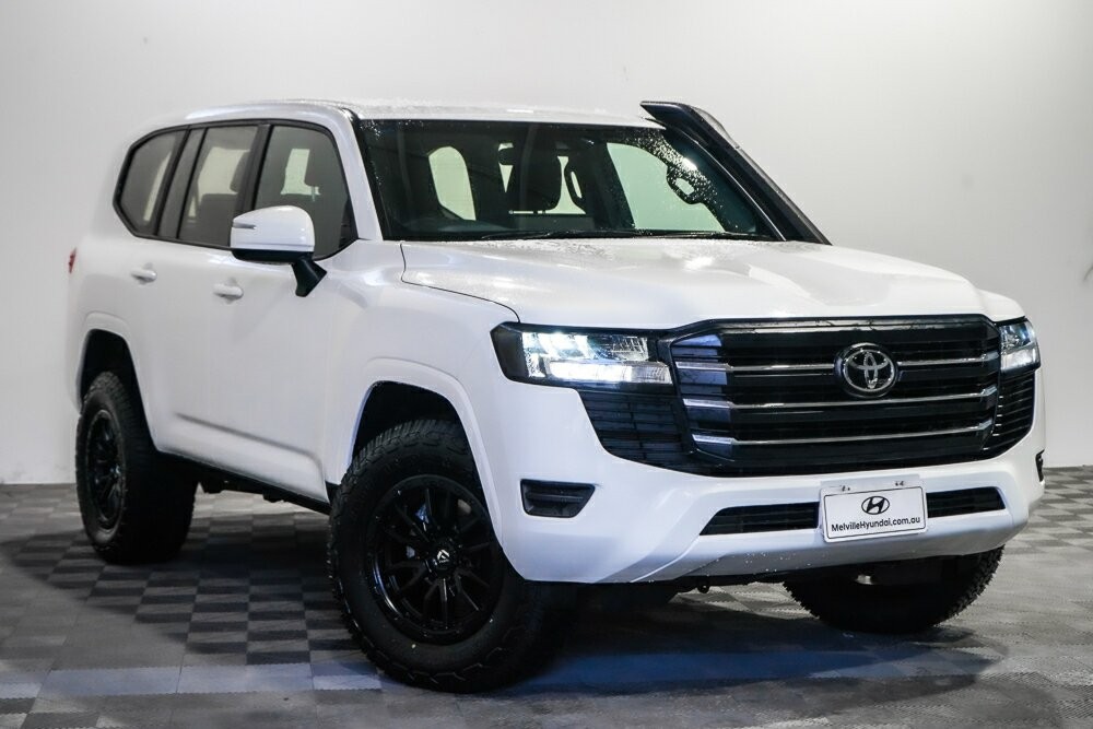 Toyota Landcruiser image 1