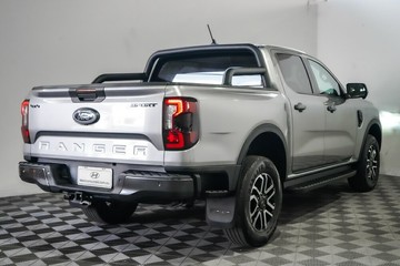 https://vehicle-cdn.autoleague.cloud/17009_11018629_6.jpg