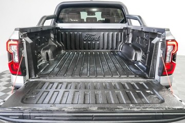 https://vehicle-cdn.autoleague.cloud/17009_11018629_9.jpg