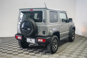 https://vehicle-cdn.autoleague.cloud/17009_11018630_8.jpg