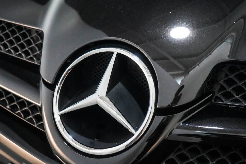 Mercedes Benz Slk-class image 4