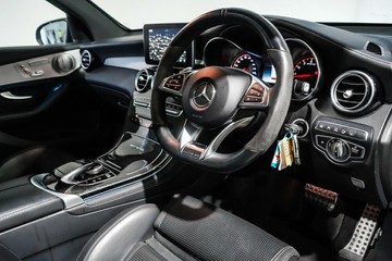 https://vehicle-cdn.autoleague.cloud/17009_11018635_12.jpg