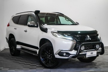 https://vehicle-cdn.autoleague.cloud/17009_11018637_1.jpg