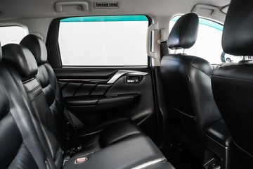 https://vehicle-cdn.autoleague.cloud/17009_11018637_17.jpg