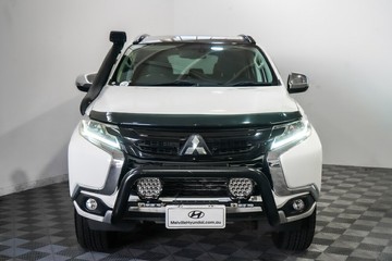https://vehicle-cdn.autoleague.cloud/17009_11018637_3.jpg