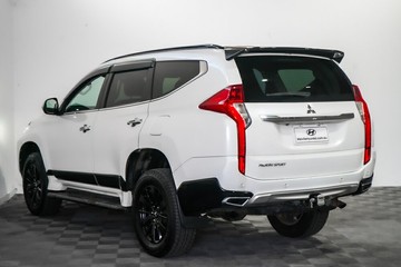 https://vehicle-cdn.autoleague.cloud/17009_11018637_4.jpg