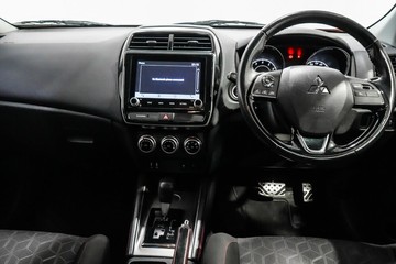 https://vehicle-cdn.autoleague.cloud/17009_11018640_10.jpg