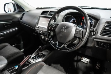 https://vehicle-cdn.autoleague.cloud/17009_11018640_11.jpg