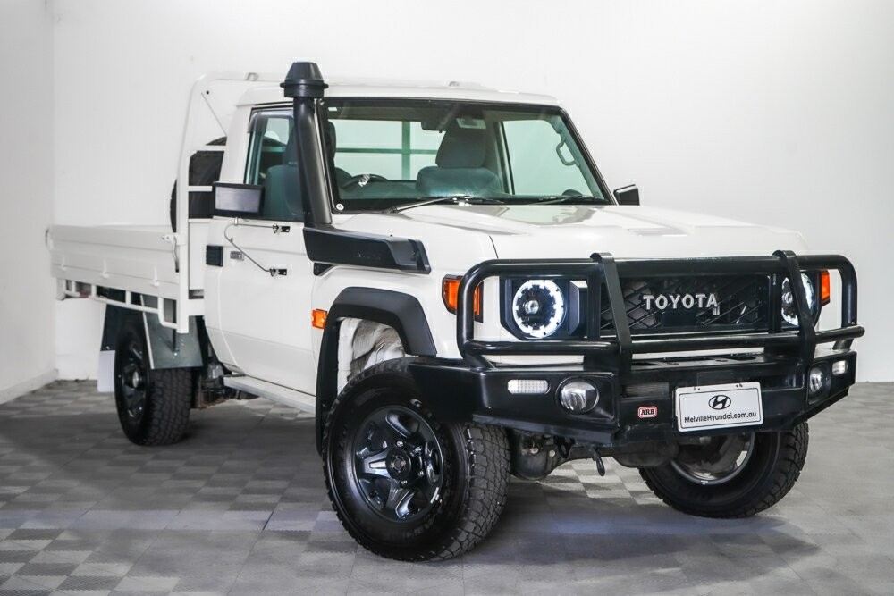 Toyota Landcruiser image 1