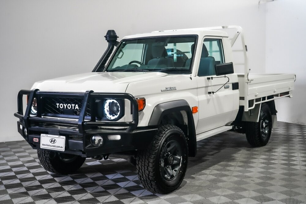 Toyota Landcruiser image 4