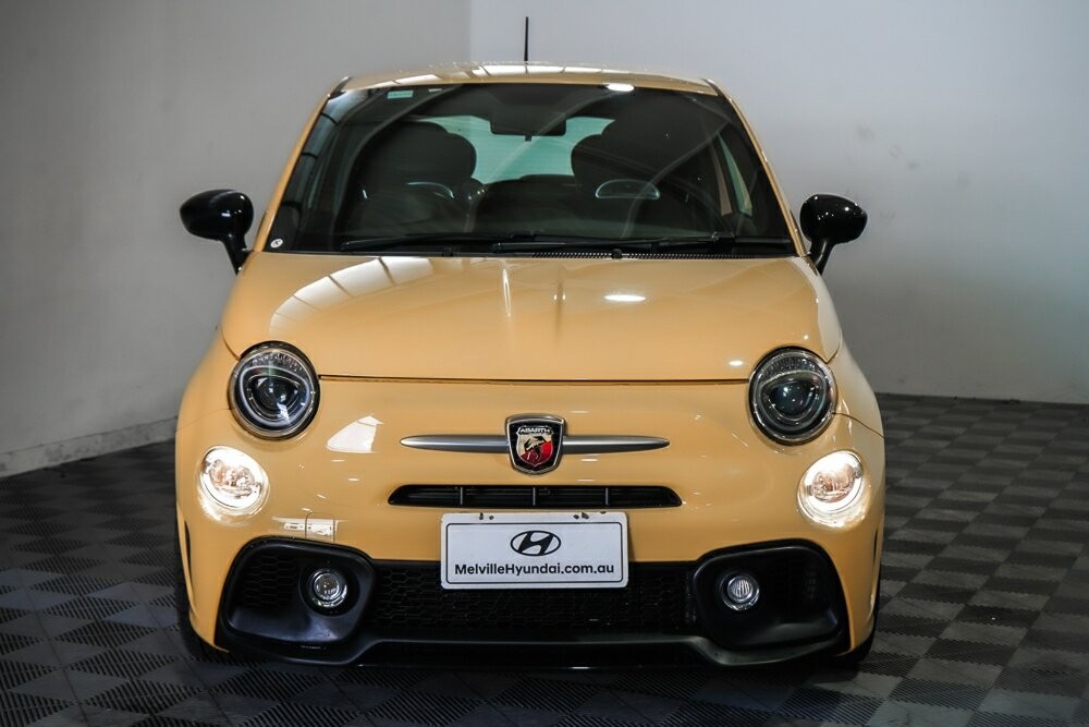 Abarth 595 image 3