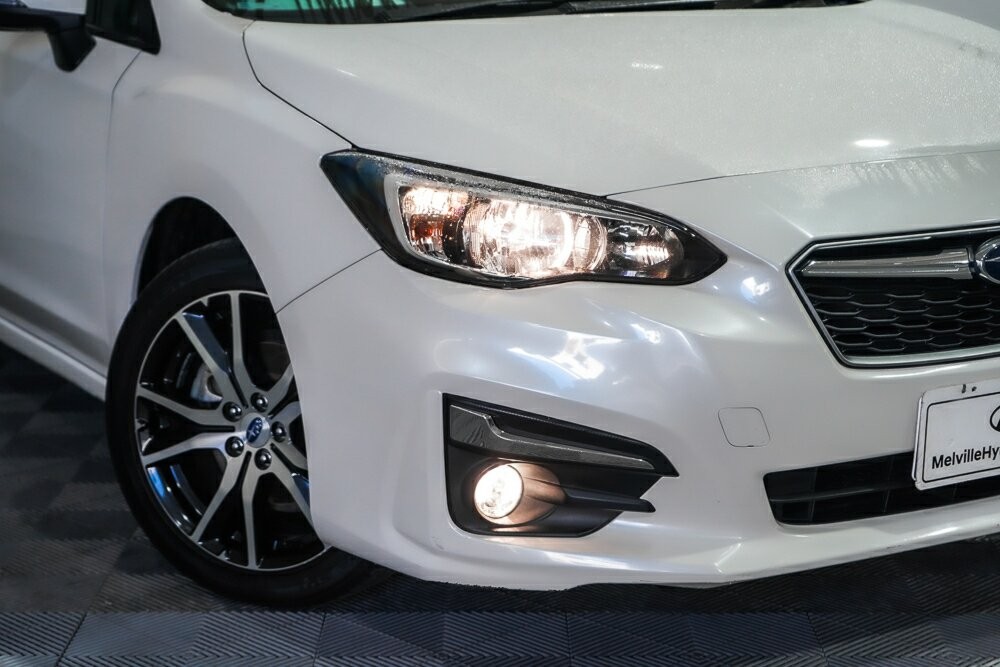 Subaru Impreza image 2
