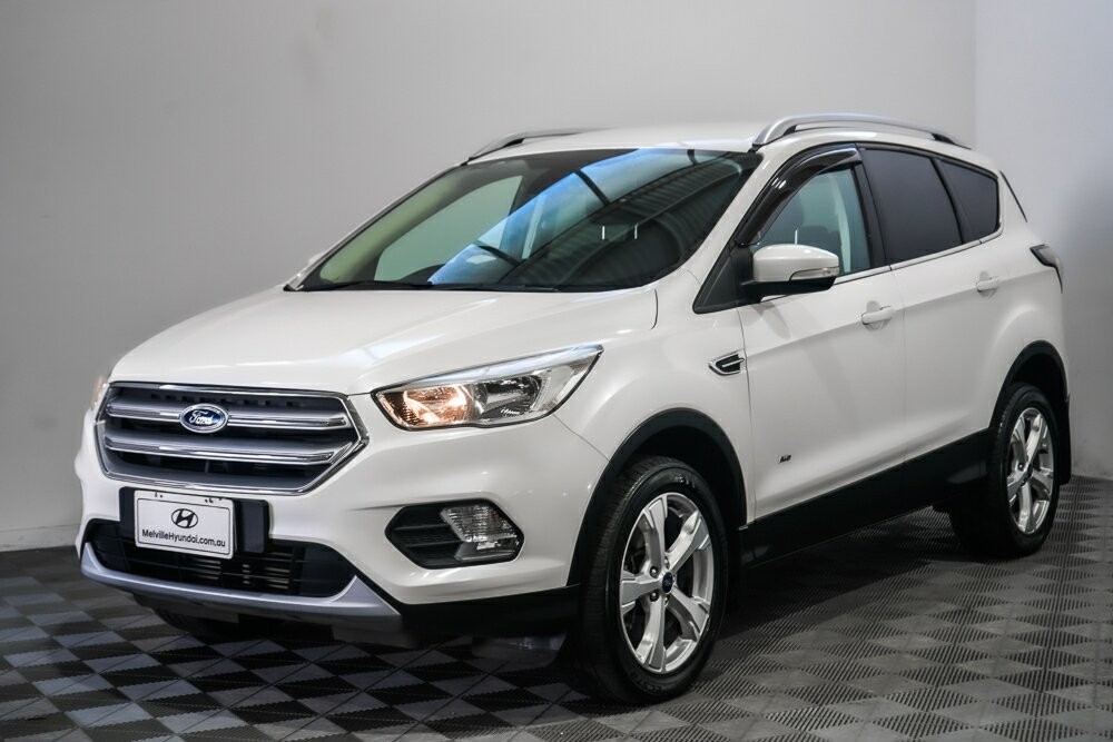 Ford Escape image 4