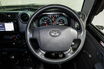 https://vehicle-cdn.autoleague.cloud/17009_11018668_13.jpg