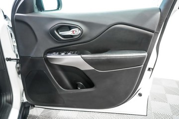 https://vehicle-cdn.autoleague.cloud/17009_11018671_21.jpg