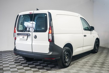 https://vehicle-cdn.autoleague.cloud/17009_11018673_7.jpg