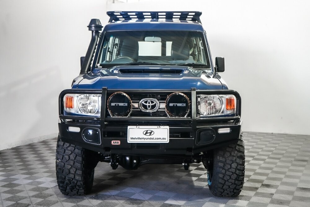 Toyota Landcruiser image 4