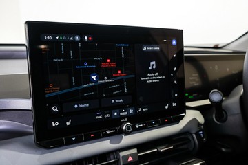 https://vehicle-cdn.autoleague.cloud/17009_11018689_18.jpg