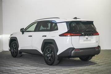 https://vehicle-cdn.autoleague.cloud/17009_11018689_6.jpg
