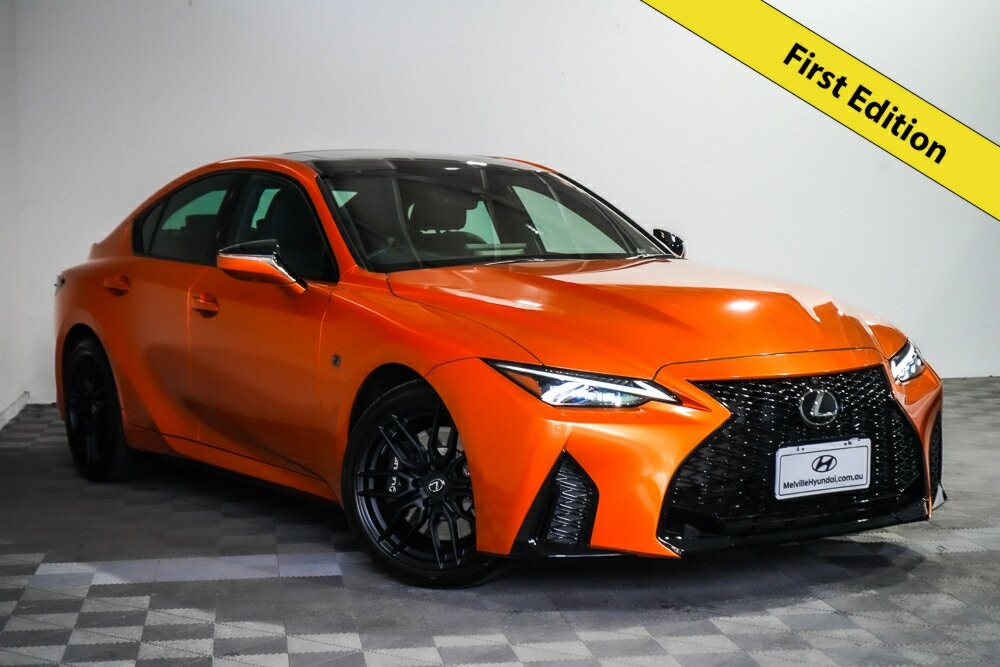 Lexus Is image 1
