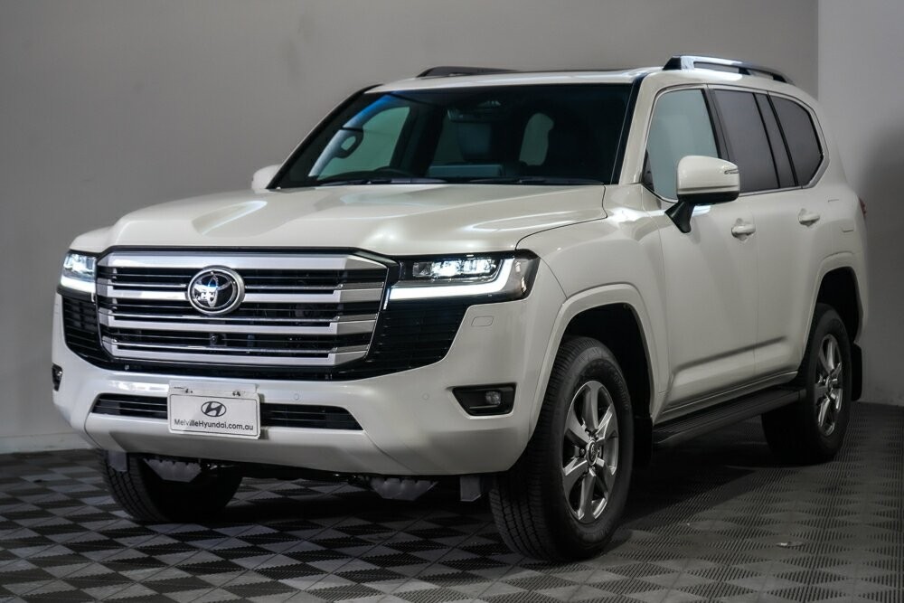 Toyota Landcruiser image 4
