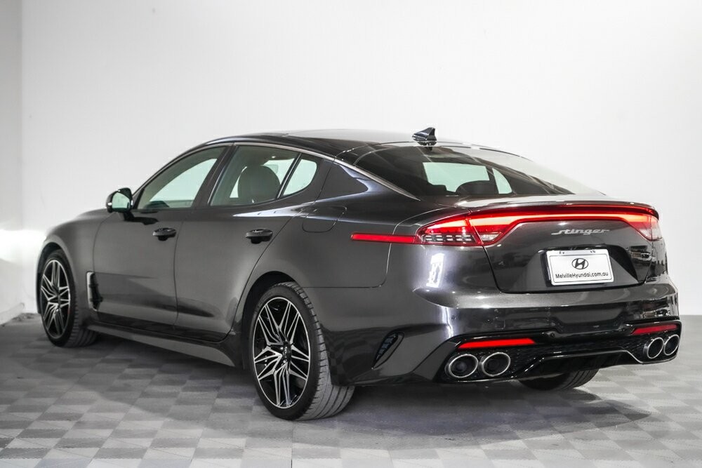 Kia Stinger image 4