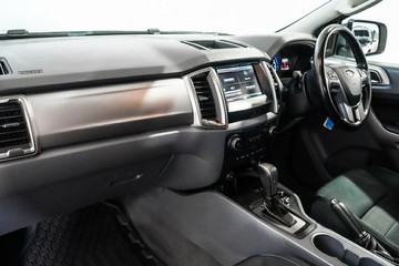 https://vehicle-cdn.autoleague.cloud/17009_11018715_9.jpg