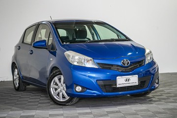 https://vehicle-cdn.autoleague.cloud/17009_11018716_1.jpg