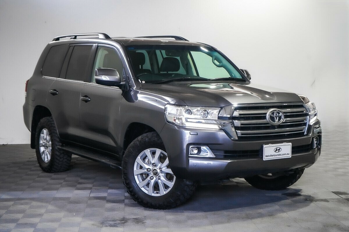 Toyota Landcruiser image 1