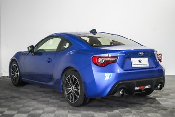 https://vehicle-cdn.autoleague.cloud/17009_11018744_5.jpg