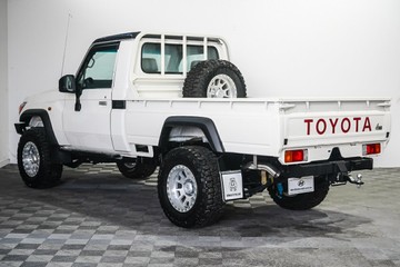 https://vehicle-cdn.autoleague.cloud/17009_11018746_6.jpg
