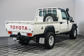 https://vehicle-cdn.autoleague.cloud/17009_11018746_8.jpg