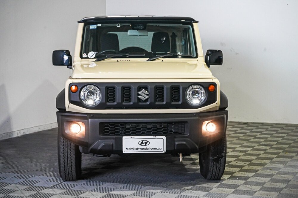 Suzuki Jimny image 3