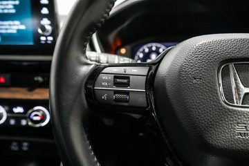 https://vehicle-cdn.autoleague.cloud/17009_11018754_14.jpg