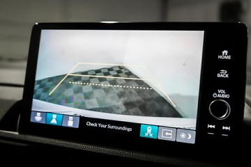 https://vehicle-cdn.autoleague.cloud/17009_11018754_17.jpg