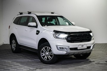 https://vehicle-cdn.autoleague.cloud/17009_11018755_1.jpg
