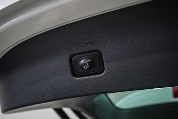 https://vehicle-cdn.autoleague.cloud/17009_11018755_10.jpg