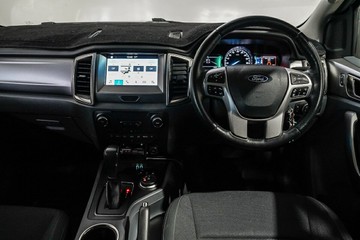 https://vehicle-cdn.autoleague.cloud/17009_11018755_12.jpg
